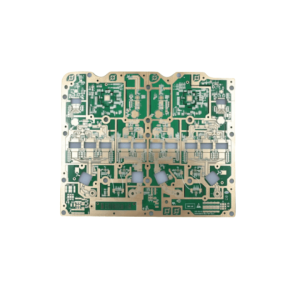 4-layer PCB with hybrid materials (5G base station transceiver)